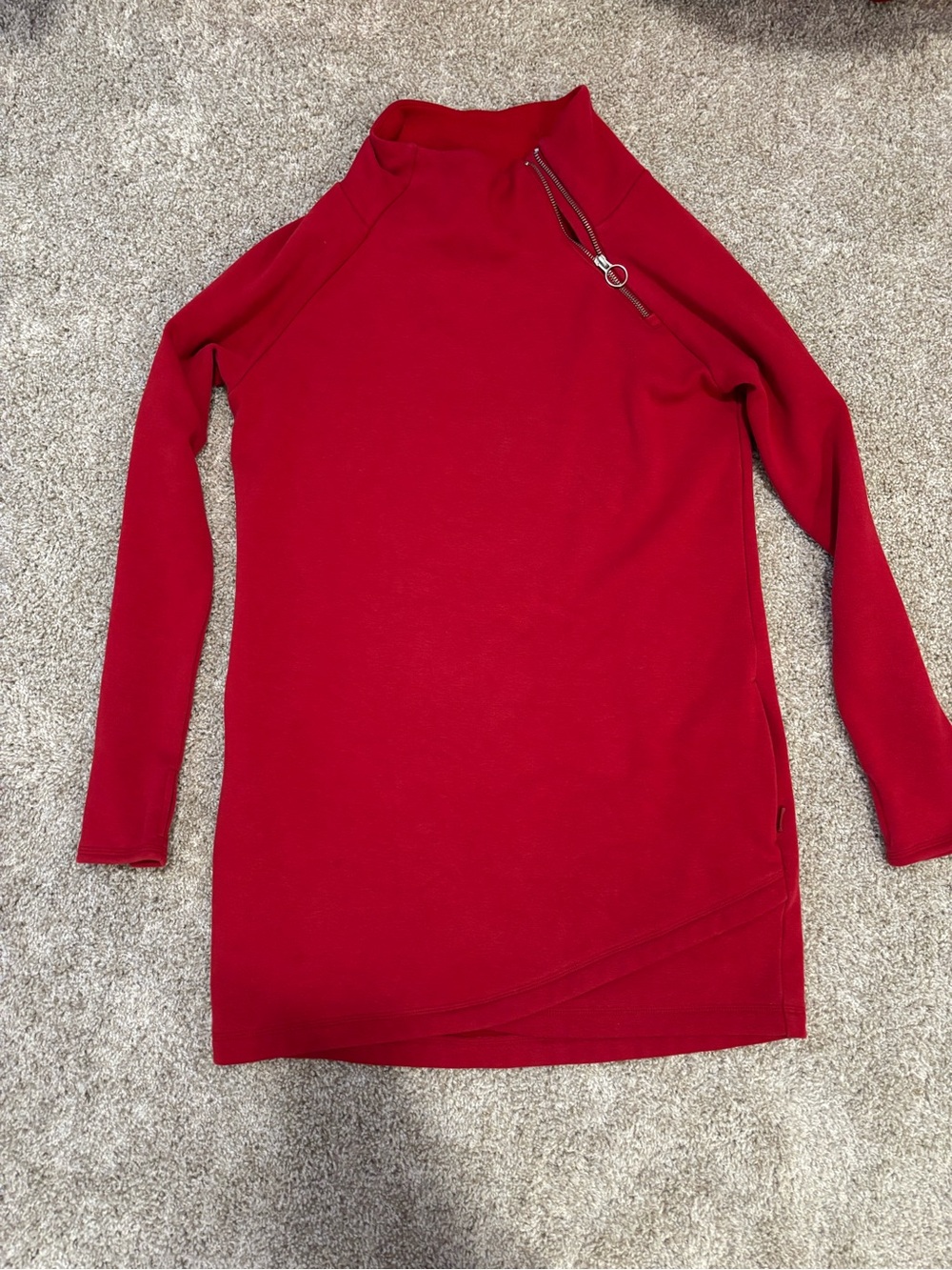 Women’s Athleta red cozy karma dress